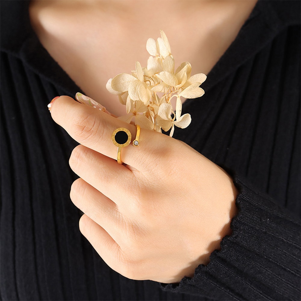 Timeless Onyx Ring