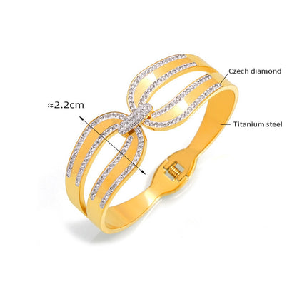 Czech Radiance Clamp