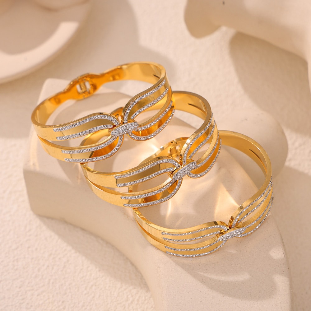 Czech Radiance Clamp