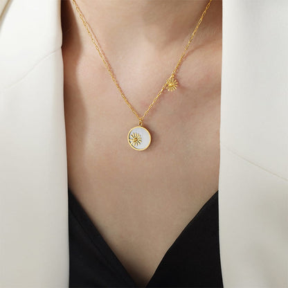 Solea Bloom Necklace