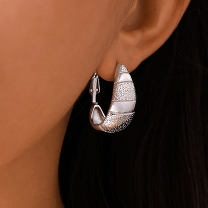 Dewdrop Shimmer Earrings