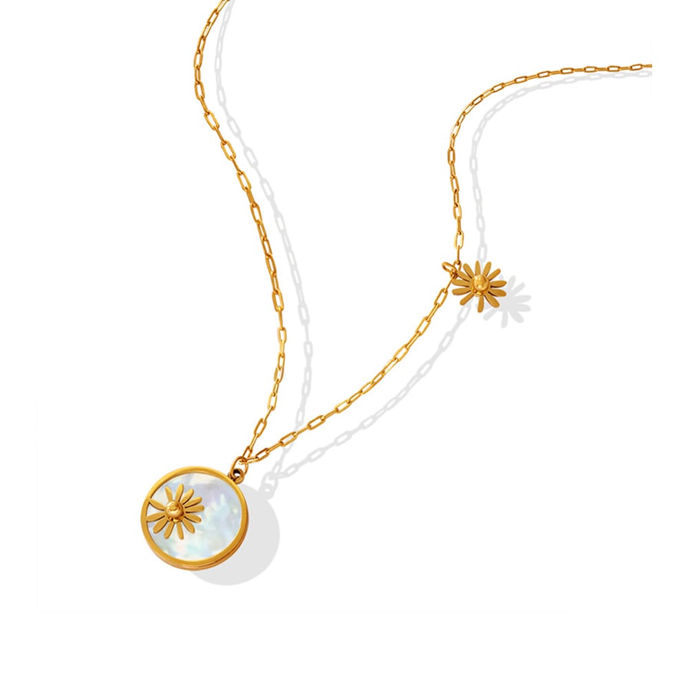 Solea Bloom Necklace
